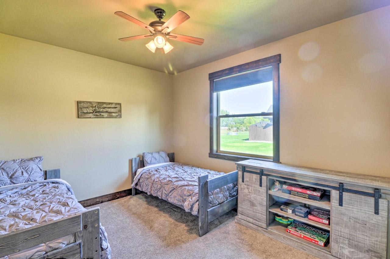 Newly Built Kalispell Home - 28 Mi To Glacier Np! Bagian luar foto
