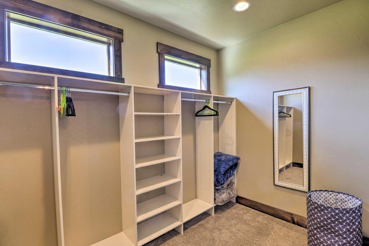 Newly Built Kalispell Home - 28 Mi To Glacier Np! Bagian luar foto